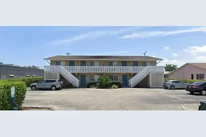 560 NE 46th Street #2, Boca Raton, FL 33431 - Photo 1