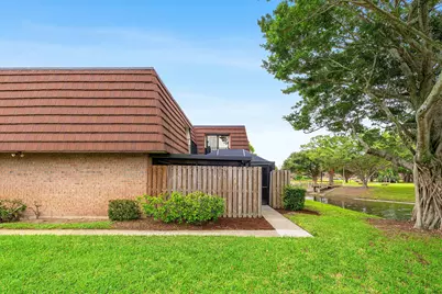 1815 18th Lane, Palm Beach Gardens, FL 33418 - Photo 3