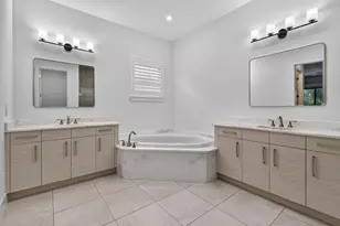 2948 Gin Berry Way, West Palm Beach, FL 33401 - Photo 15