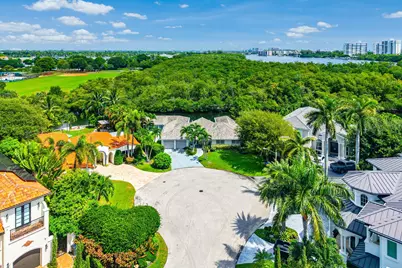 611 Phillips Drive, Boca Raton, FL 33432 - Photo 21