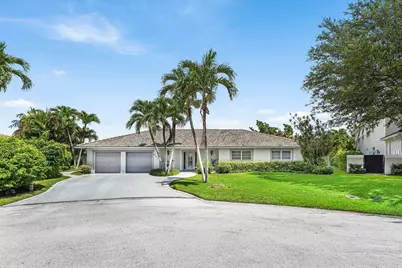 611 Phillips Drive, Boca Raton, FL 33432 - Photo 3