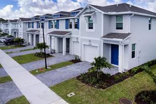 5745 SE Edgewater Cir, Stuart, FL 34997 - Photo 33