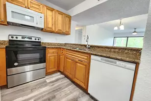 1461 Windorah Way, West Palm Beach, FL 33411 - Photo 5