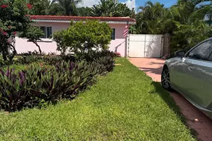 2349 NE 9th St, Pompano Beach, FL 33062 - Photo 13
