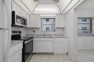 144 Stratford K, West Palm Beach, FL 33417 - Photo 7
