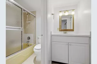 144 Stratford K, West Palm Beach, FL 33417 - Photo 13