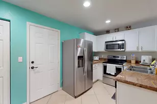 2623 SW Marshfield Ct, Port Saint Lucie, FL 34953 - Photo 7