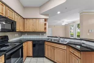 2030 Alta Meadows Ln, Delray Beach, FL 33444 - Photo 11