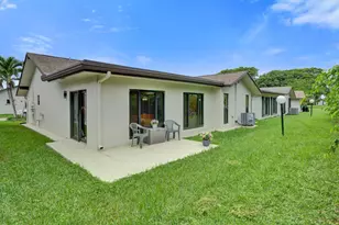 2085 SW 15th Pl, Deerfield Beach, FL 33442 - Photo 37