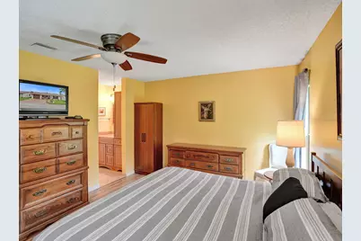 2085 SW 15th Place, Deerfield Beach, FL 33442 - Photo 23