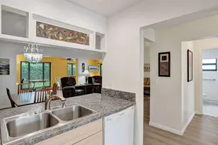2085 SW 15th Pl, Deerfield Beach, FL 33442 - Photo 9