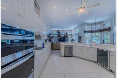 10903 Bal Harbor Drive, Boca Raton, FL 33498 - Photo 9
