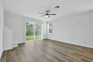 311 SE Crossoak Ln, Port Saint Lucie, FL 34984 - Photo 7