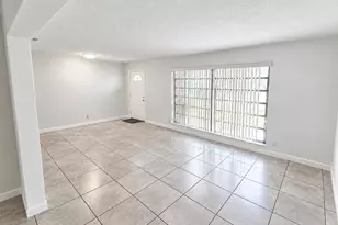 7221 NW 10th Pl, Plantation, FL 33313 - Photo 3