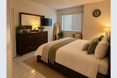 18088 NW 40th Place, Miami Gardens, FL 33055 - Photo 5