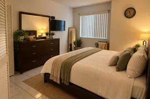 18088 NW 40th Pl, Miami Gardens, FL 33055 - Photo 5