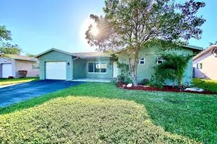 213 NE 9th Ave, Deerfield Beach, FL 33441 - Photo 1