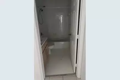 4262 NW 1st Place, Deerfield Beach, FL 33442 - Photo 17