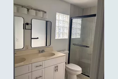 4262 NW 1st Place, Deerfield Beach, FL 33442 - Photo 11