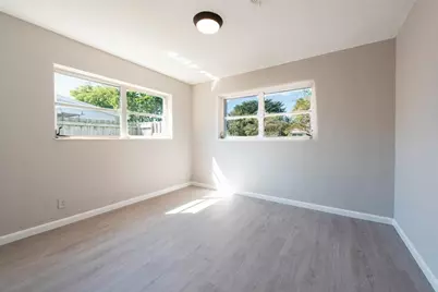 2380 NE 8th Avenue, Pompano Beach, FL 33064 - Photo 13