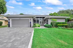 8059 Buttonwood Cir, Tamarac, FL 33321 - Photo 3