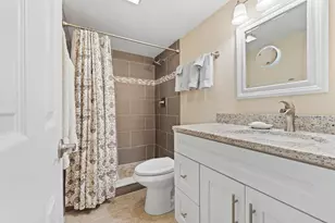 2 Garden St, Tequesta, FL 33469 - Photo 17