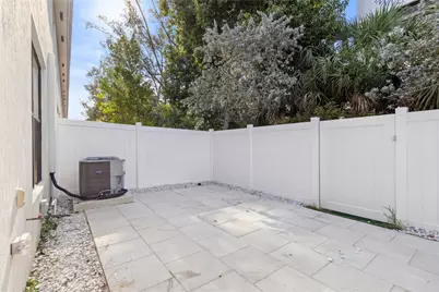 1002 Sweet Briar Lane, Riviera Beach, FL 33410 - Photo 25
