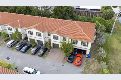 1002 Sweet Briar Lane, Riviera Beach, FL 33410 - Photo 5