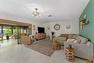 819 NW 25th Ave, Delray Beach, FL 33445 - Photo 15