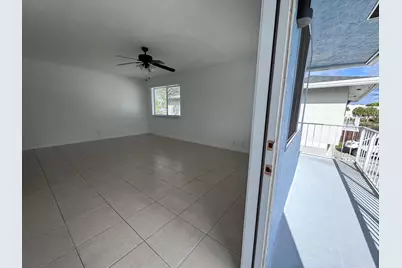 725 W Tiffany Drive #4, Mangonia Park, FL 33407 - Photo 13