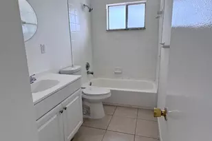 725 W Tiffany Dr, Mangonia Park, FL 33407 - Photo 7