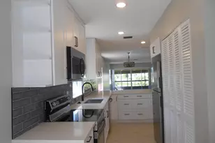 13809 Royal Palm Ct, Delray Beach, FL 33484 - Photo 3