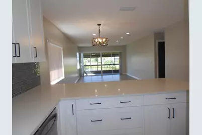 13809 Royal Palm Court, Delray Beach, FL 33484 - Photo 5