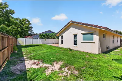 7602 Silver Woods Court, Boca Raton, FL 33433 - Photo 15