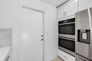 7602 Silver Woods Ct, Boca Raton, FL 33433 - Photo 23
