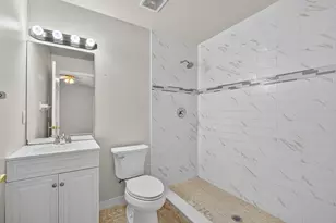 16971 W Mayfair Dr W, The Acreage, FL 33470 - Photo 13