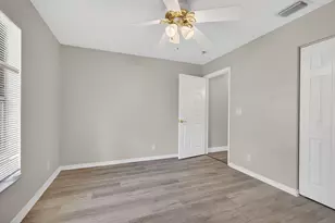 16971 W Mayfair Dr W, The Acreage, FL 33470 - Photo 15
