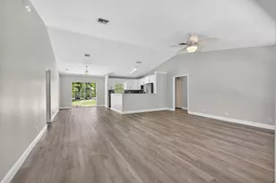 16971 W Mayfair Dr W, The Acreage, FL 33470 - Photo 3