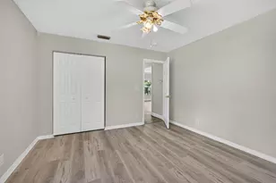 16971 W Mayfair Dr W, The Acreage, FL 33470 - Photo 17