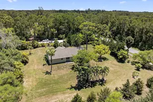 16971 W Mayfair Dr W, The Acreage, FL 33470 - Photo 19