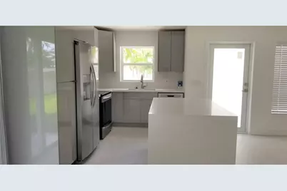 915 SE 2nd Avenue, Delray Beach, FL 33483 - Photo 5