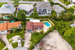 1425 NE 4th Ct, Boca Raton, FL 33432 - Photo 47