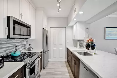 3020 NE 32nd Avenue #Unit 618, Fort Lauderdale, FL 33308 - Photo 11