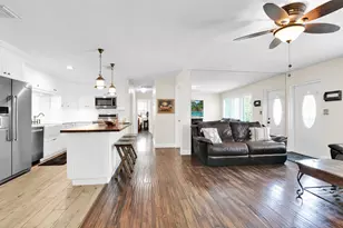 1017 SE 7th St, Deerfield Beach, FL 33441 - Photo 5