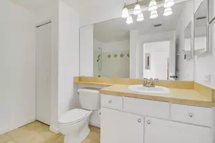 4308 Myrtlewood Cir E, Palm Beach Gardens, FL 33418 - Photo 9