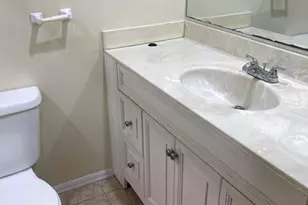 1201 SE Parkview Pl SE, Stuart, FL 34994 - Photo 21