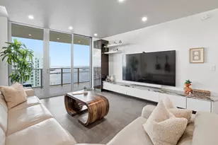 488 NE 18th St, Miami, FL 33132 - Photo 5