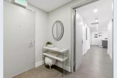 488 NE 18th Street #5009, Miami, FL 33132 - Photo 3