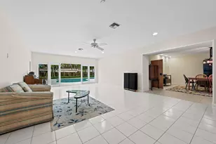 1322 Monroe St, Hollywood, FL 33019 - Photo 3