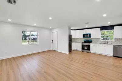 105 NW 5th Avenue, Homestead, FL 33030 - Photo 7